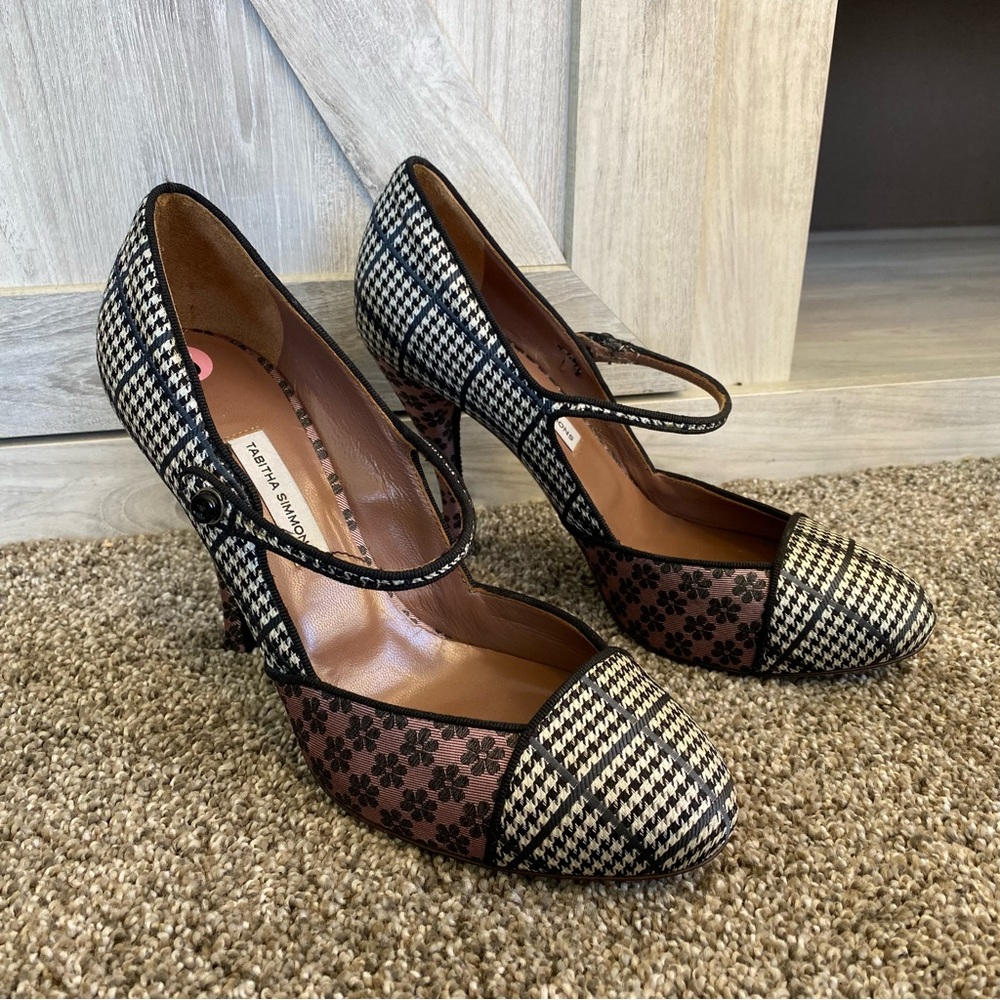 Tabitha Simmons Stylish Women's Houndstooth and Floral Heels Mary Jane